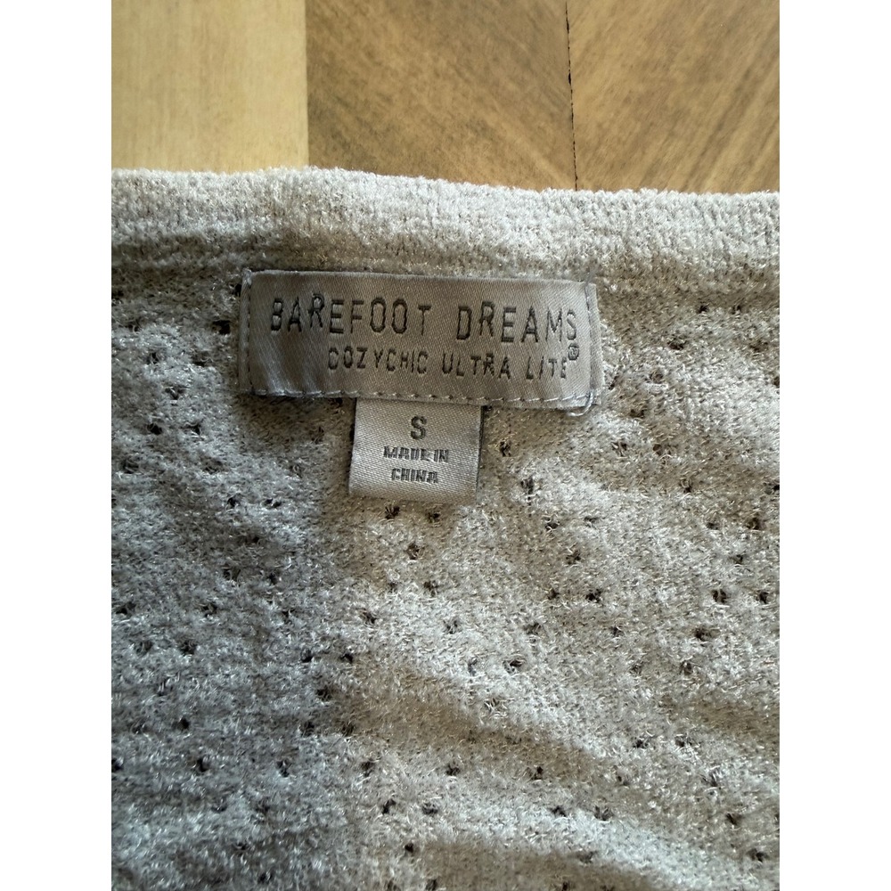 Barefoot Dreams CozyChic Ultra Lite Pointelle V-Neck Sweater Small - Picture 2 of 7